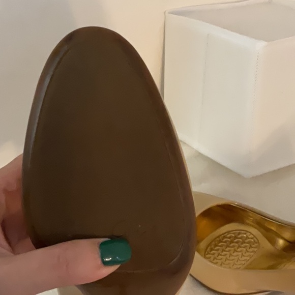 Coach Salma Soft Patent Leather Heels, Size 8B, Tan/Beige - Picture 8 of 13